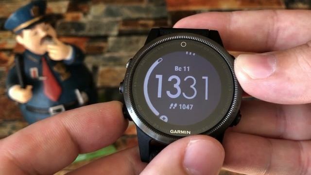 Garmin Fenix 5S в 2020 году - конкурент?? смотреть онлайн