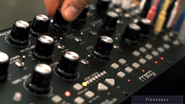 Moog Mother-32: Generative Patches. Ambient & Techno Jam смотреть онлайн