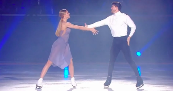 Фигуристы Александра Степанова и Иван Букин в шоу Этери Тутберидзе "Чемпионы на льду 2021" в Москве. смотреть онлайн