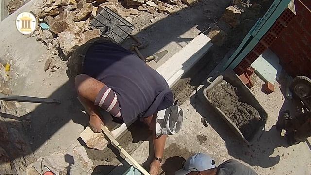 Установка порога и подоконника из резаного камня смотреть онлайн