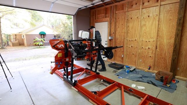 Купил Ленточную Пилораму WoodMizer LX55, Распаковка и Сборка Пилы, Первые Доски из Бревна смотреть онлайн
