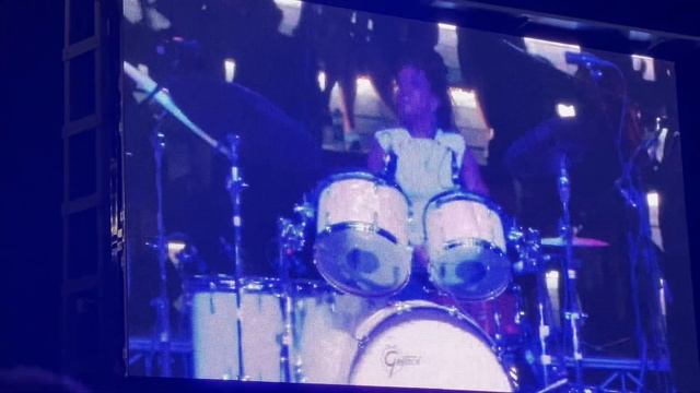 Cindy Blackman-Santana on Drums at the Dc Jazzfest