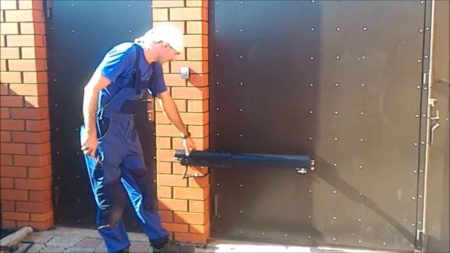 Монтаж электроприводов распашных ворот - как это сделать профессионально, чтобы заказчик был доволе