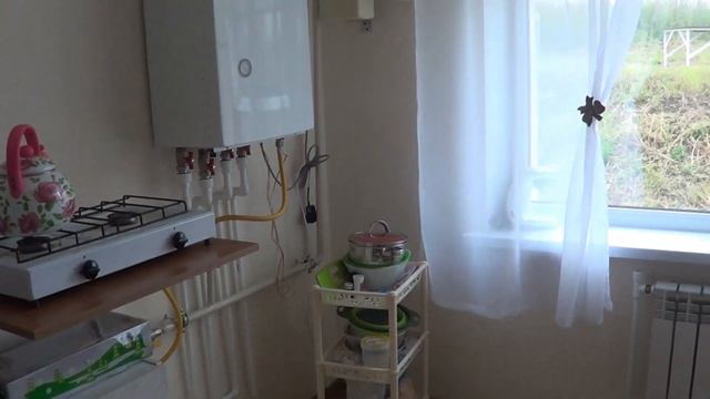 МУЖ БУДЕТ ПОЗДНО\КОГДА ЖЕ КУПЛЮ\ПРИВЕЗЛИ МЕБЕЛЬ\ПУСТО В ХОЛОДИЛЬНИКЕ\КУДА ПОСТАВИТЬ\ГОТОВЛЮ САЛАТ