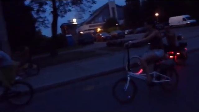 Летняя ночная велопрогулка на велосипедах chopper cruiser custom (чопер круизер кастом) смотреть онлайн