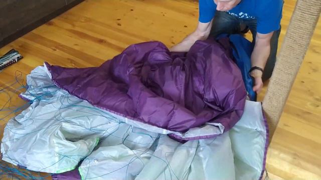 Как сложить кайт. Налистывание кайта парафойла или однослойника смотреть онлайн