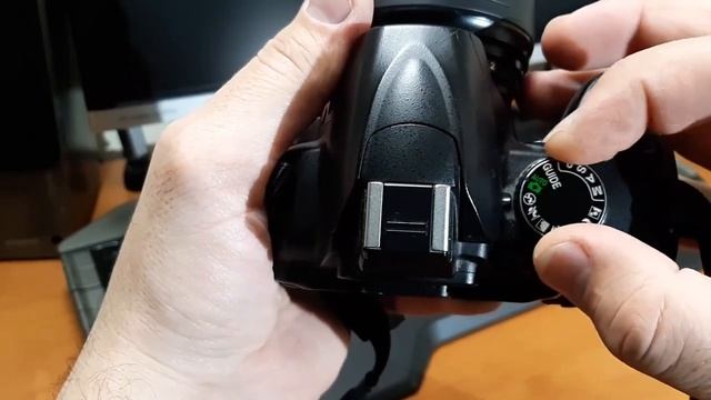 Видео обзор камеры Nikon D3000 смотреть онлайн