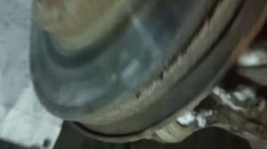 Замена передних колодок на Хонда ЦРВ 1999года