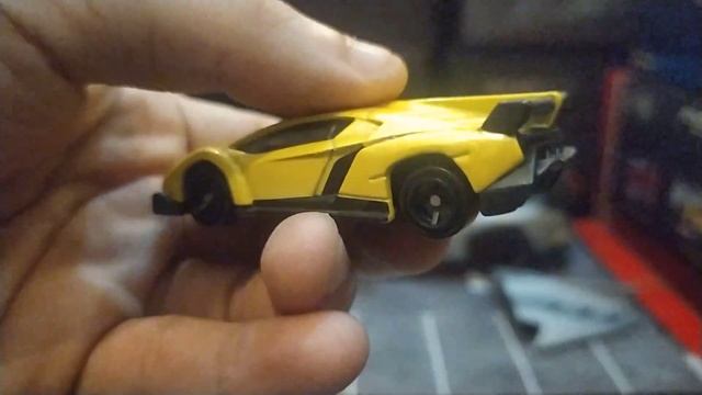 review Tomica Lamborghini Veneno - Roadster no. 118 scale 1/67 Autoart Lamborghini Veneno scale 1/1 смотреть онлайн