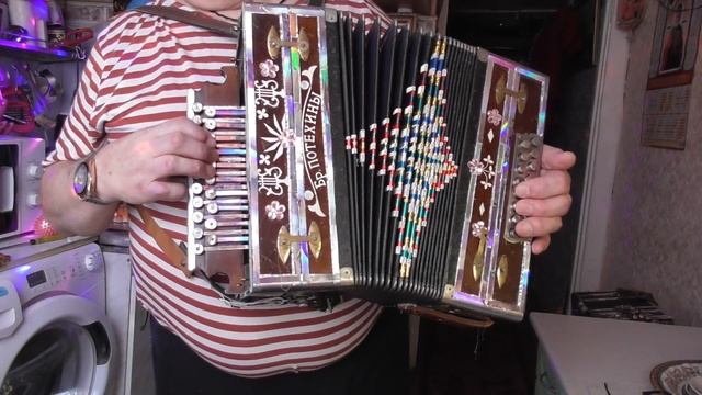 \экскурс\гармонь\венка\русский строй\и отличие\ее от гарм\хромки\чуток спел\от самор\слухач\самоучк смотреть онлайн