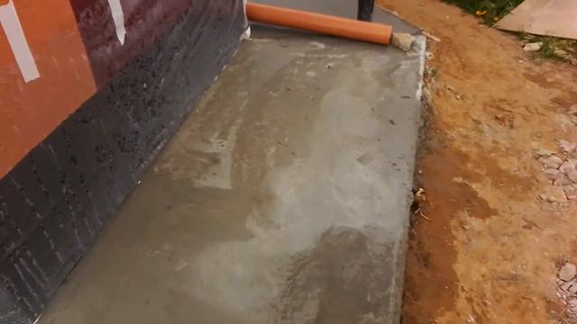 Заливка отмостки в Беляницах