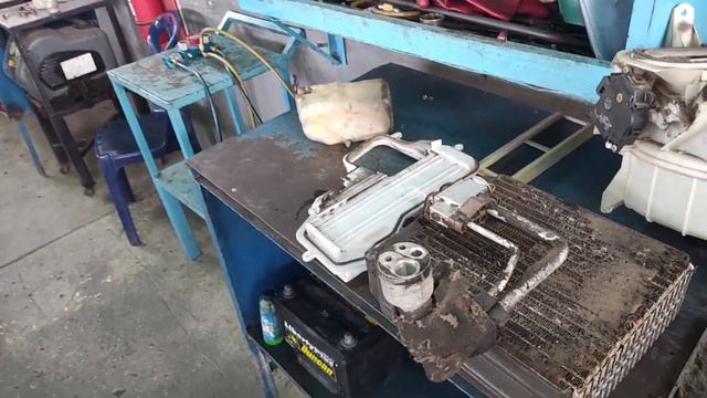 COMO REMPLAZAR EVAPORADOR DEL AIRE ACONDICIONADO - TOYOTA CAMRY 98 смотреть онлайн