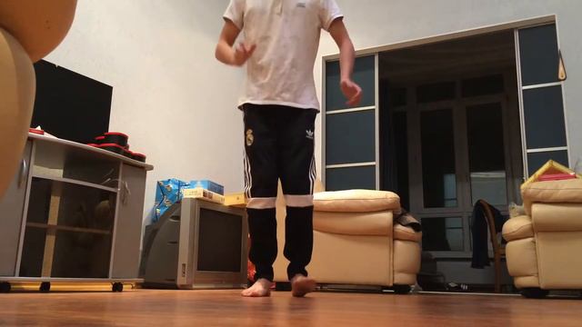 Вот что называется давно не танцевал 😝 смотреть онлайн