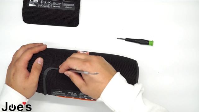 JBL Xtreme Portable Speaker Physical Damage Bottom Cover Replacement смотреть онлайн