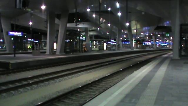 wenen Centraal Wien Hbf Vienna Central Station Deel 2 19 7 16 смотреть онлайн