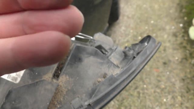 Volvo S40 Bulb Failure Low beam how to fix it osram h7 9nov18 смотреть онлайн