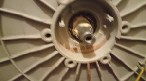 Обзор Индезит  ITW A51051 G  с заменой подшипника-суппорта замена подшипников на индезит