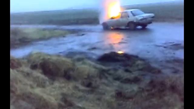 Ford Sierra v ohni смотреть онлайн