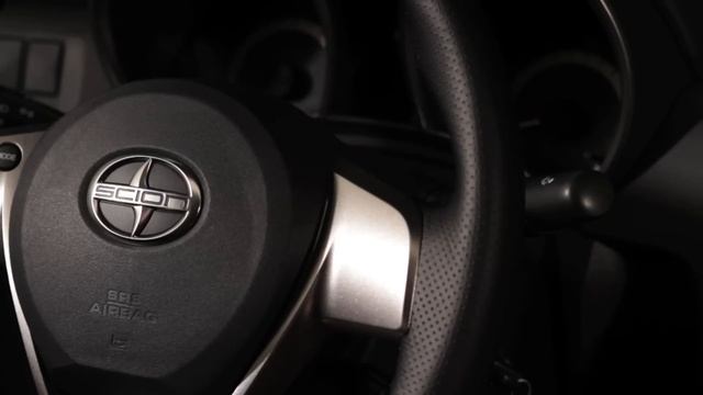 2013 Scion tC - Interior Walkaround смотреть онлайн