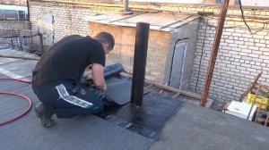 Кровля гаража  Как самому правильно покрыть крышу гаража? Наплавляемая гидроизоляция своими руками