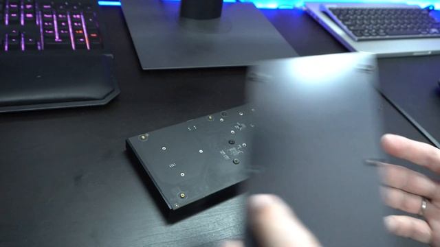 AORUS RAID SSD 2TB - Очень крутой SSD смотреть онлайн