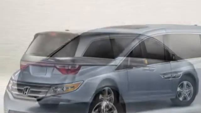 2013 Honda Odyssey Touring With DVD Rear Entertainment System And Navigation Van - Fort Wayne, IN