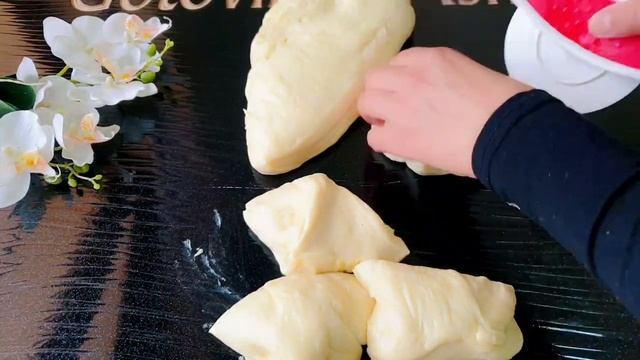 Наслаждение начинается уже с запаха–вкуснятина, которую можно есть не останавливаясь.(вкус окрыляет смотреть онлайн