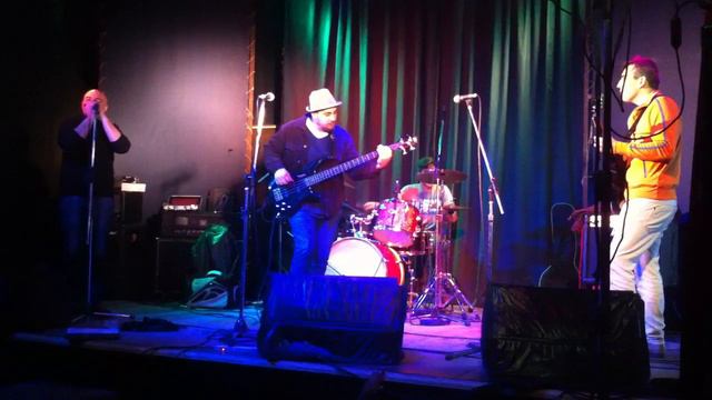 LA TRANQUILA BLUES BAND "MI GIBSON LES PAUL" смотреть онлайн