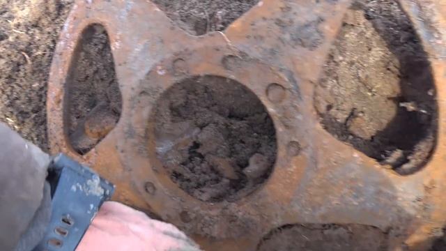 Высохшее озеро , вот что можно найти на дне ! смотреть онлайн