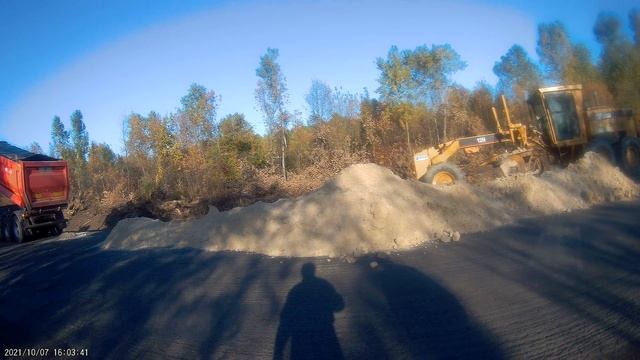 Начало укрепления обочины на Н - 23. смотреть онлайн