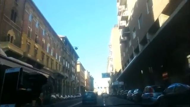 Болонья улицы города,здания,музыканты. Италия.Bologna Italia смотреть онлайн