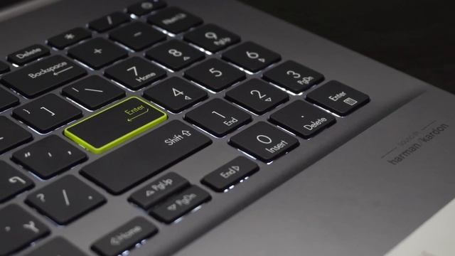 ASUS VivoBook S15 - Стильный Ноутбук, Обзор смотреть онлайн