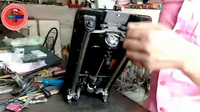 बड़ी #सिलाई मशीन में धागा कैसे डालें смотреть онлайн