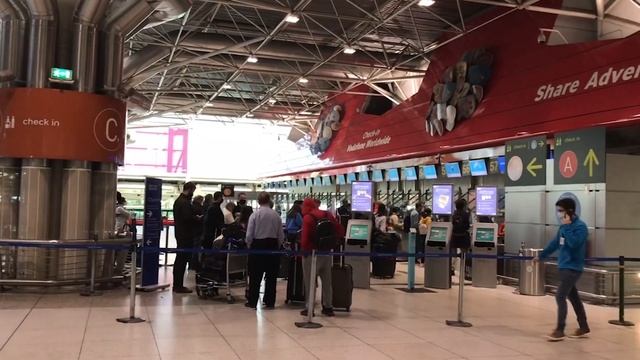 LISBON AIRPORT TOUR GUIDE AND REVIEW ✈ (LIS) HUMBERTO DELGADO смотреть онлайн