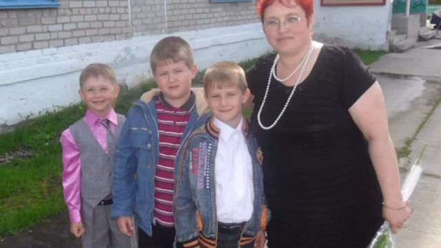 Сынок с 18-летием тебя!!! смотреть онлайн