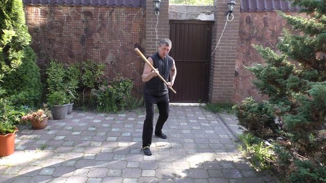 Мастерами кунг-фу не рождаются ими становятся.Курс школы Юнчунь байхэ цюань. УРОК № 9.(Шест база -1 смотреть онлайн