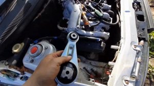 замена подушек, опор двигателя. ПРИОРА  2110.2112.2111.