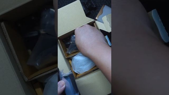 Sony ZV-E10 Unboxing смотреть онлайн