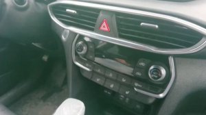 Демонтаж магнитолы Hyundai Santa Fe 4 2017-2020