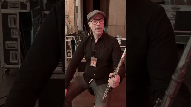 Rob Townsend (Saxophonist with Steve Hackett) commenting on the Fliphead Mouthpiece смотреть онлайн