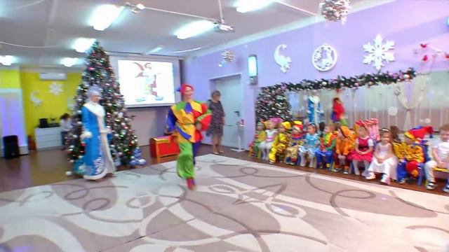 КРЕПЫШИ С НОВЫМ 2022 ГОДОМ! Детский сад 100! смотреть онлайн