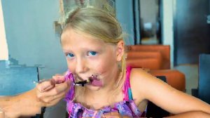 ТОРТ в ЛИЦО или ЧЕЛЛЕНДЖ Пробуем ДЕСЕРТЫ МИРА!