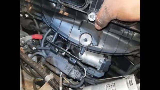 2008-2011 BMW 535i Starter Replacement