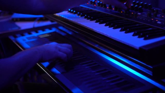 Synthesizer Melody Improvisation On ROLI Seaboard / U-he Diva