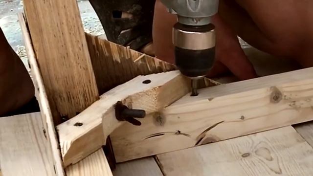 Стол для дачи своими руками: НЕГЛАМУРНЫЕ БУДНИ смотреть онлайн