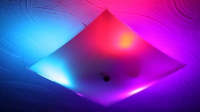 LIFX Music Visualizer смотреть онлайн