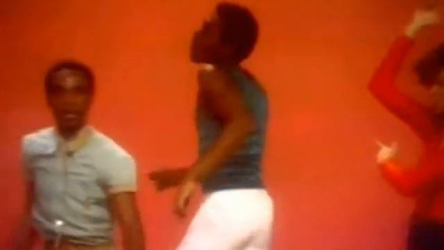 Soul Train Contact 2 Edwin Starr смотреть онлайн