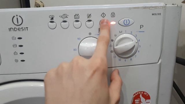 Indesit WISL 92 - very strange behaviour смотреть онлайн
