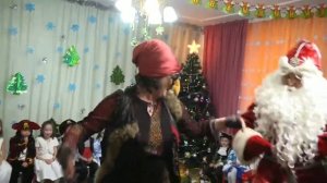 Танец Деда Мороза и Бабы Яги