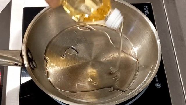 Наконец-то я нашёл рецепт своей бабушки "Пышные оладушки" смотреть онлайн